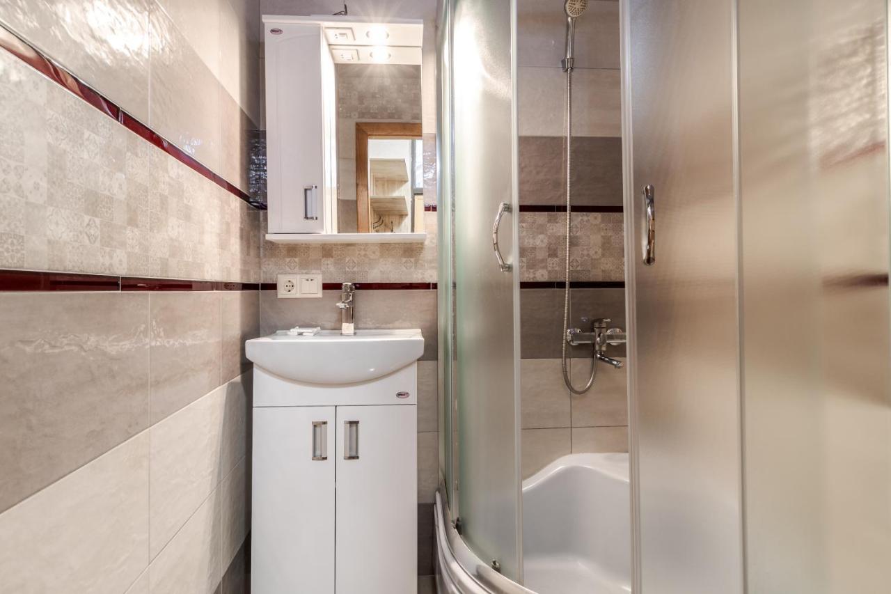 Akademika Hnatyuka Apartment Lviv Dış mekan fotoğraf